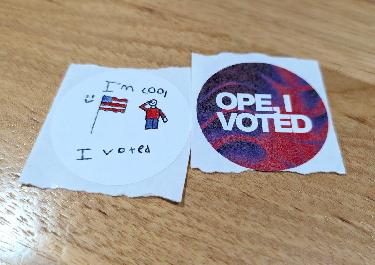 🗳️ please vote 💙