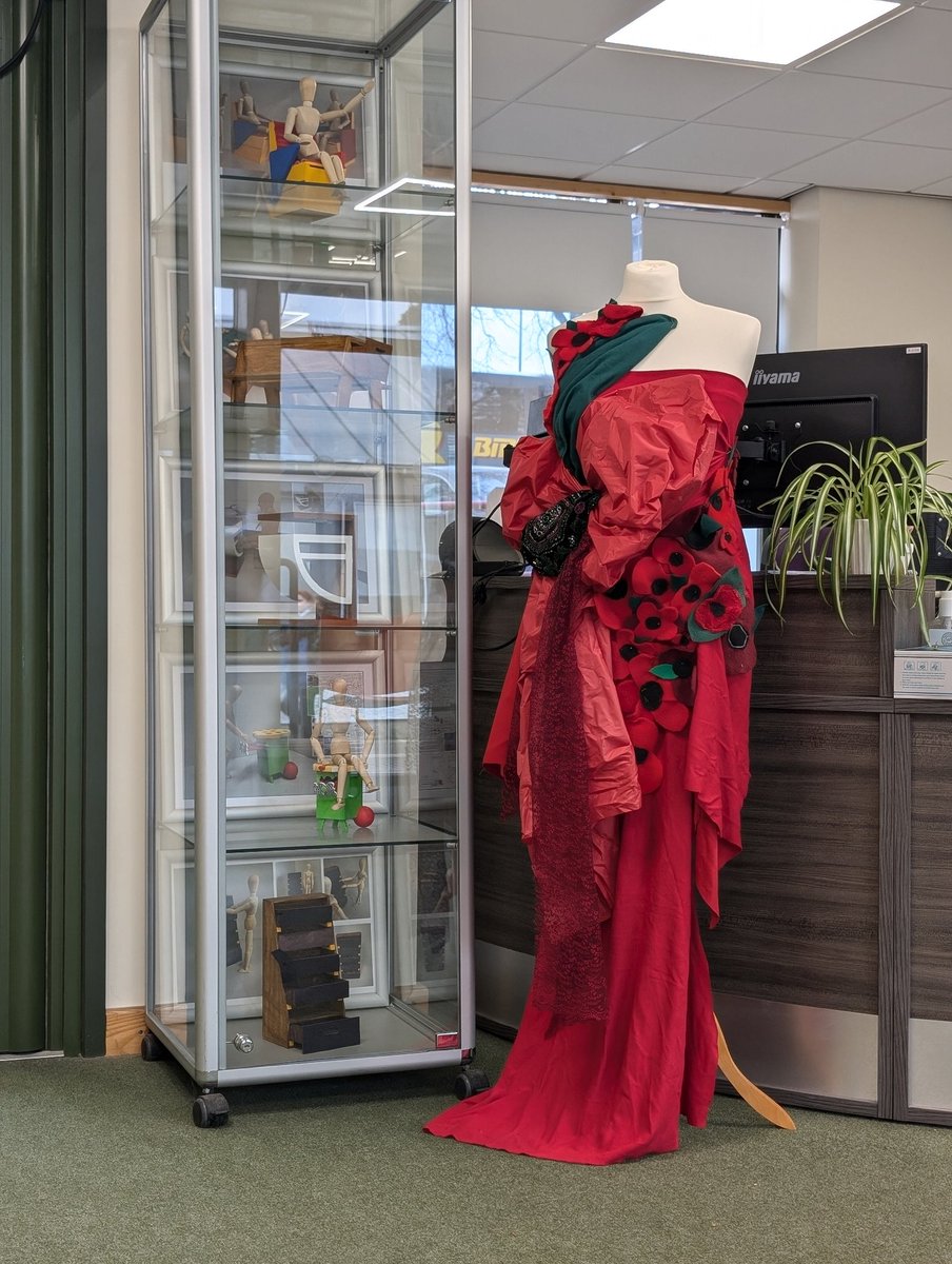 Textiles at QES & QEStudio tweet media