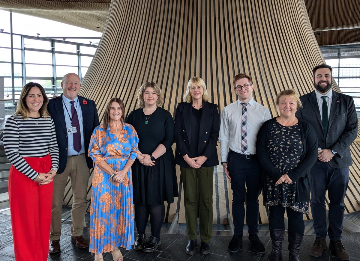 Yesterday, Members of the Committee welcomed petitioners to the Senedd discuss their petition P-06-1430 'Support deaf children by making a financial commitment to restoring Teacher of the Deaf numbers'.

You can see details of the petition here:
business.senedd.wales/mgIssueHistory…
