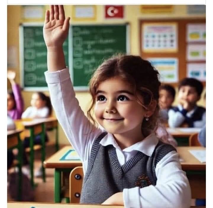 Son zamanlarda duyduğum en güzel cümle: “ Sınıfta parmak kaldıran kız çocuğudur Cumhuriyet.”