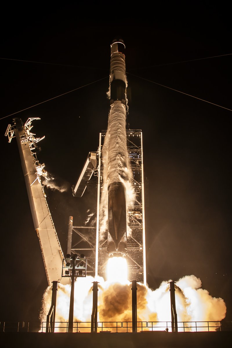 SpaceX tweet media