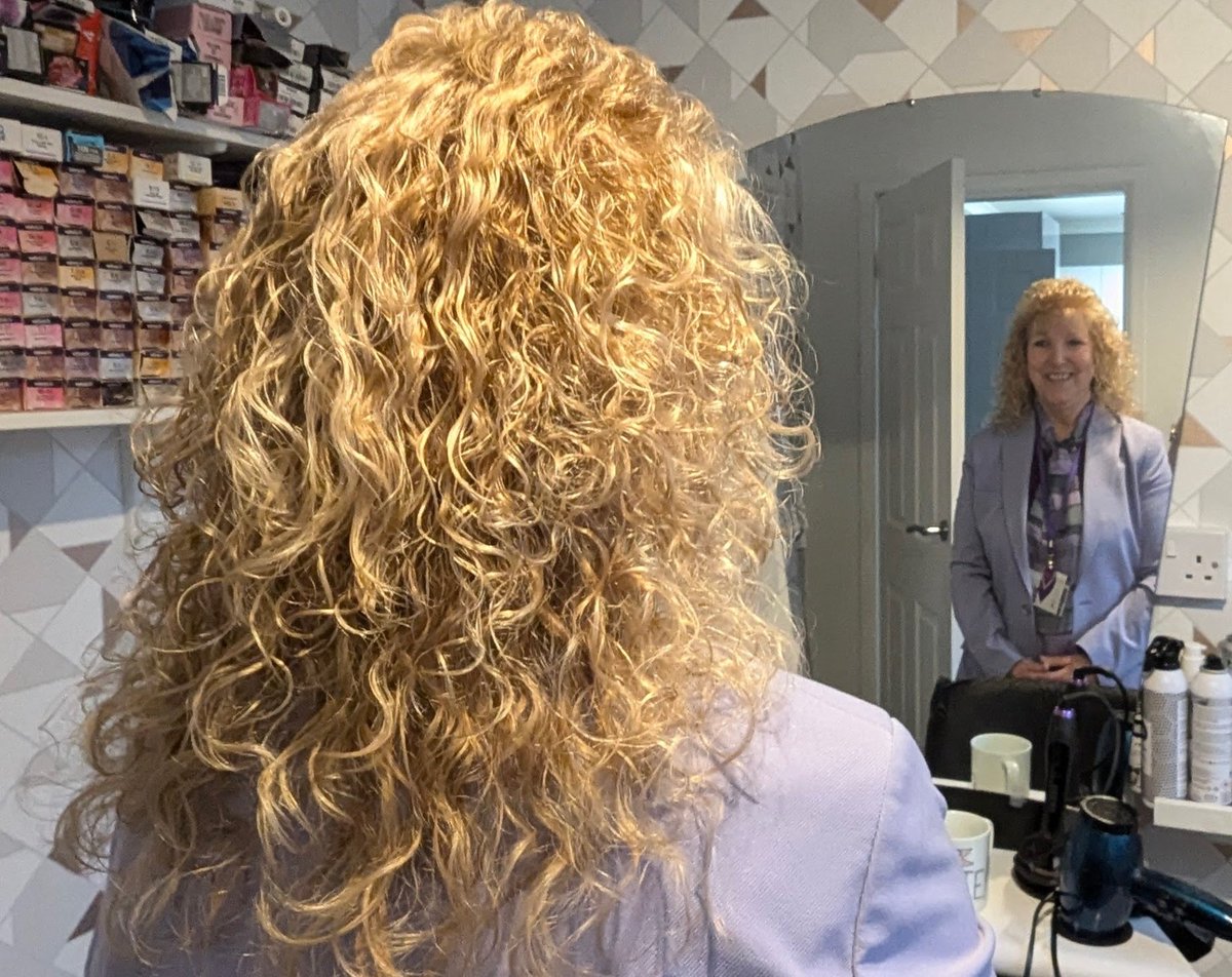 Jean Hensey tweet media