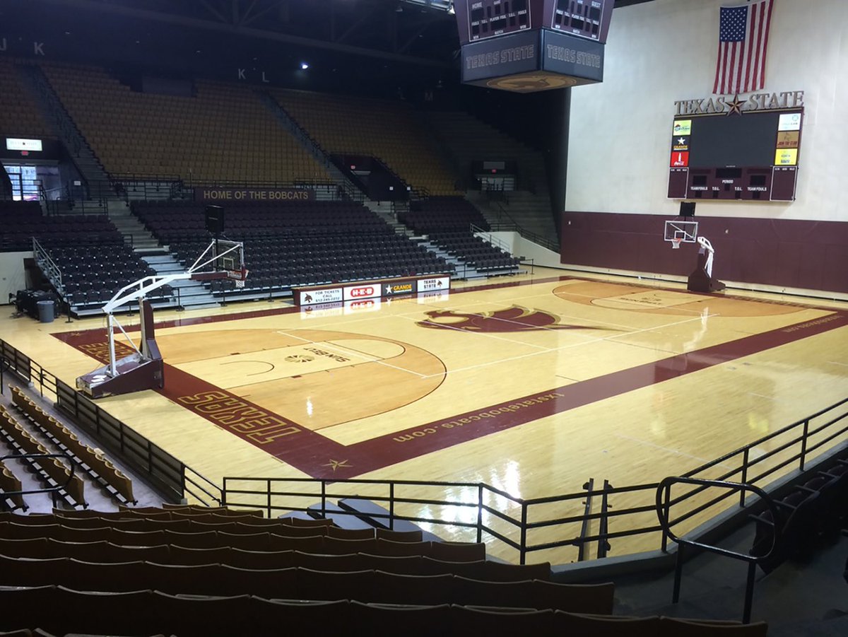 bobcat_den_'s tweet photo. Basketball season is here.

Texas State continues to improve all athletic facilities as programs grow. Fans/Students get to Strahan and show out

#PackStrahan https://t.co/h7GQPOO2gR
