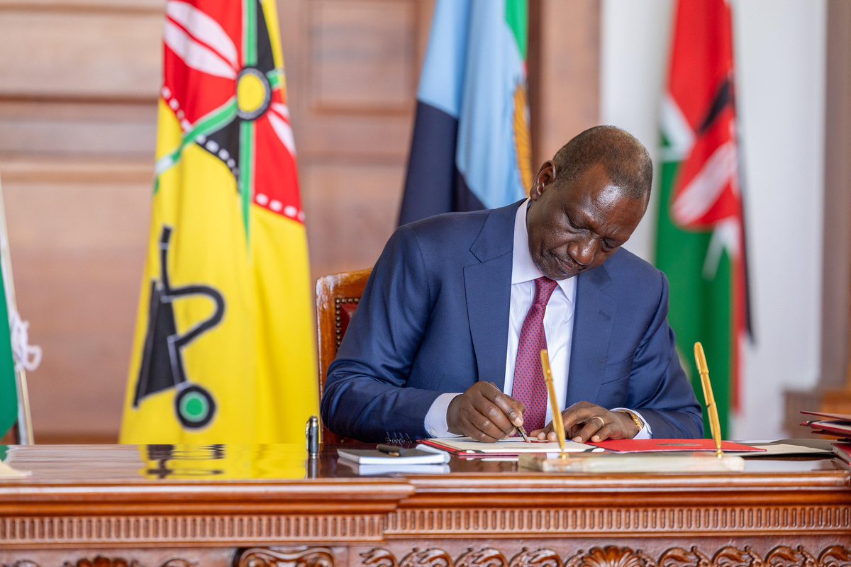 edwin_mbosso's tweet photo. Polite reminder!Moi won elections without kikuyus until he retired. https://t.co/ecAZ0L6Gfp