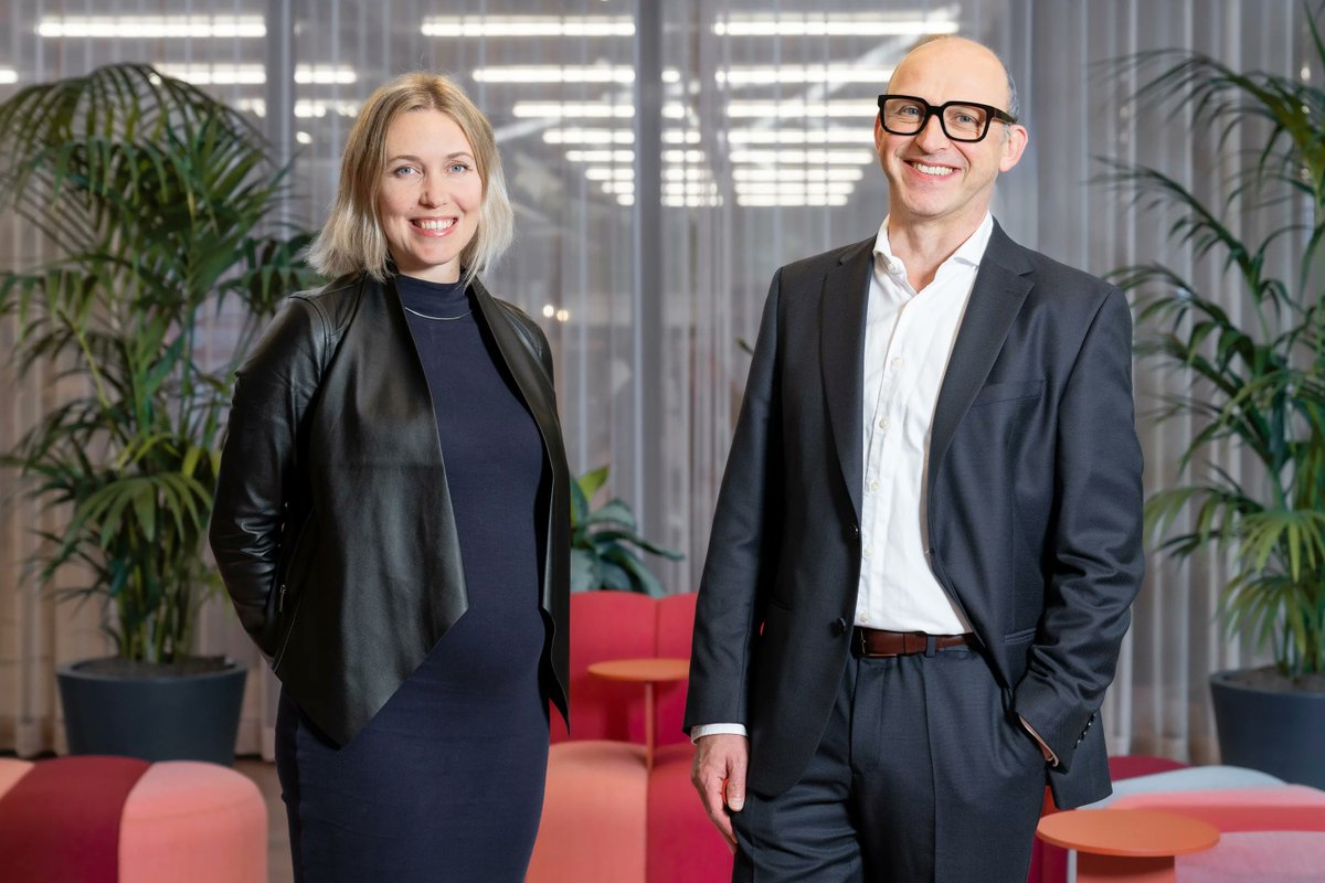 Die ESA stärkt ihre  Zusammenarbeit mit Innovationsakteuren aus der Schweiz. Dafür haben die  ESA und das Paul Scherrer Institut PSI Ende Oktober einen gemeinsamen  Vertrag unterzeichnet, der den Beginn des «European Space Deep-Tech  Innovation Centre» ESDI markiert. Der Vertrag