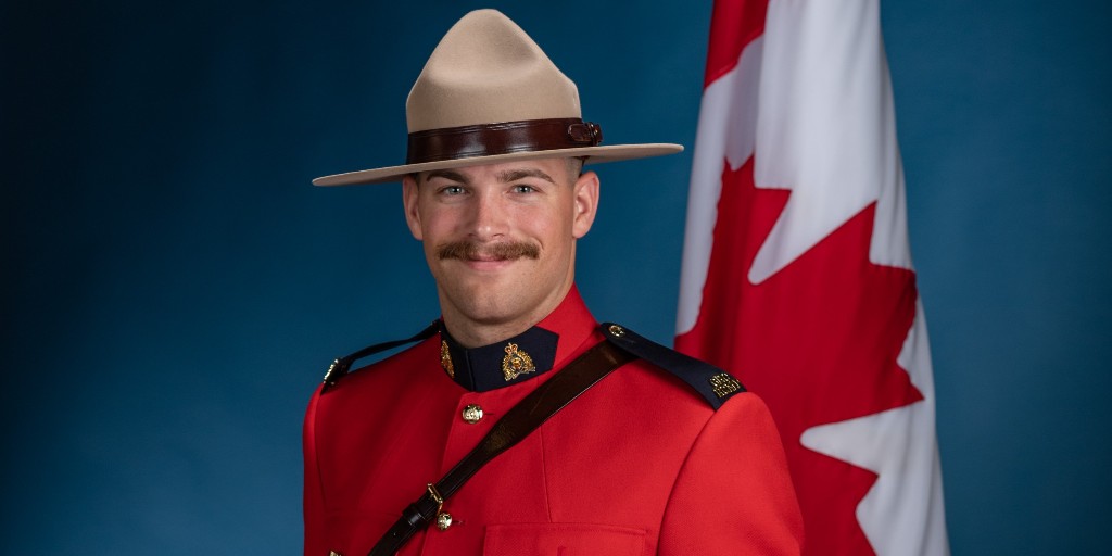 Meet Cst. Voss, a new graduate from the RCMP Training Academy! He’s excited to start his career and he looks forward to becoming a part of the community and serving as a positive role model. ow.ly/6bLi50U0rmA