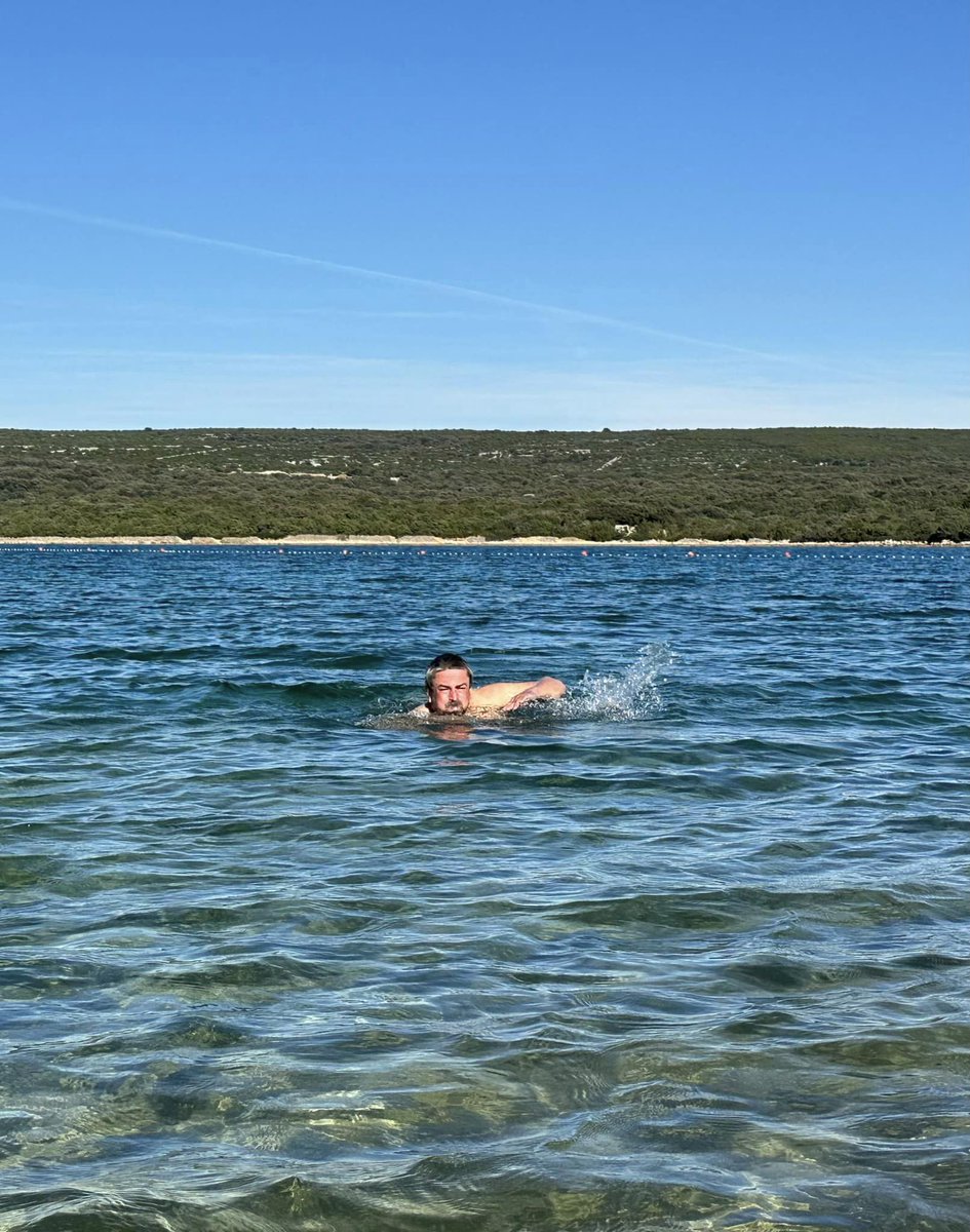 miha_simnovec's tweet image. Traditional november swimming in the sea ...

#Lopari #kamp #Osor #Lošinj #Cres #nostressoncres #sea #meri #meer #swimming #schwimmen #uima #sun #nature #luonto #Adriatic #Kroatien #Croatia #Hrvatska #Hrvaška