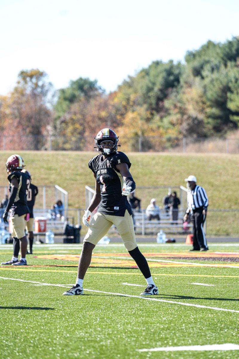 Regular season tape

Morgan Griffin
WR/TE
6’3
195LBS

hudl.com/v/2QZw9Q