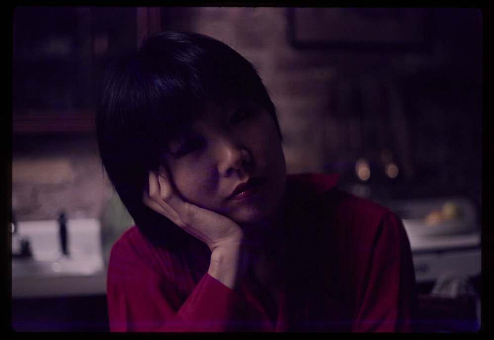DICTEE_CHA's tweet photo. 11월 5일은 테레사 학경 차의 기일입니다. <딕테> 출간연도와 그의 사망연도가 같다는 사실에 자주 먹먹해집니다. 최근 공개된 학경 차의 사진을 그인양 반갑게 맞으며, 그가 작품으로 한 모든 일에 고맙다고 말하고 싶습니다. https://t.co/hzXGnRypfq