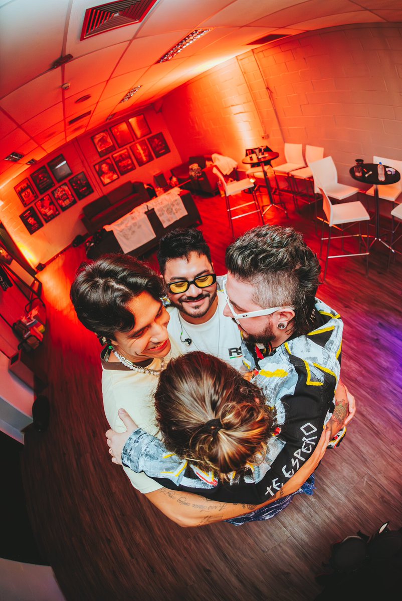 Banda Restart (@banda_restart) on Twitter photo 