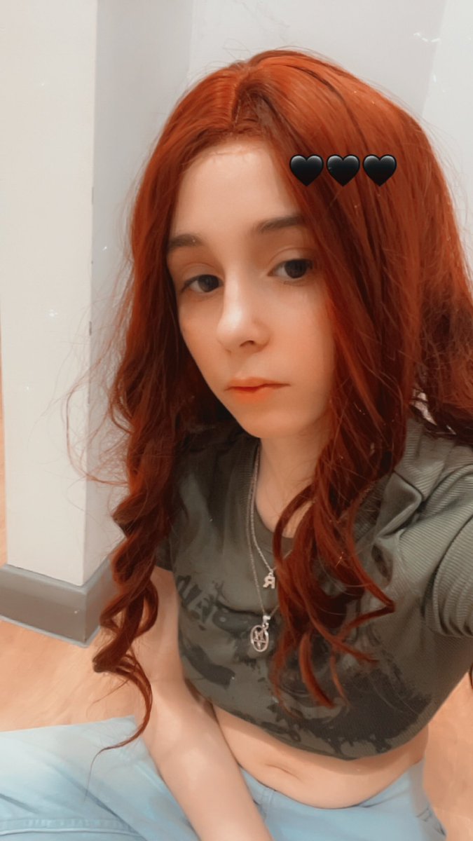 Nyx17Ash's tweet photo. Just a little post of me feeling good today https://t.co/VWHGOgGpJa