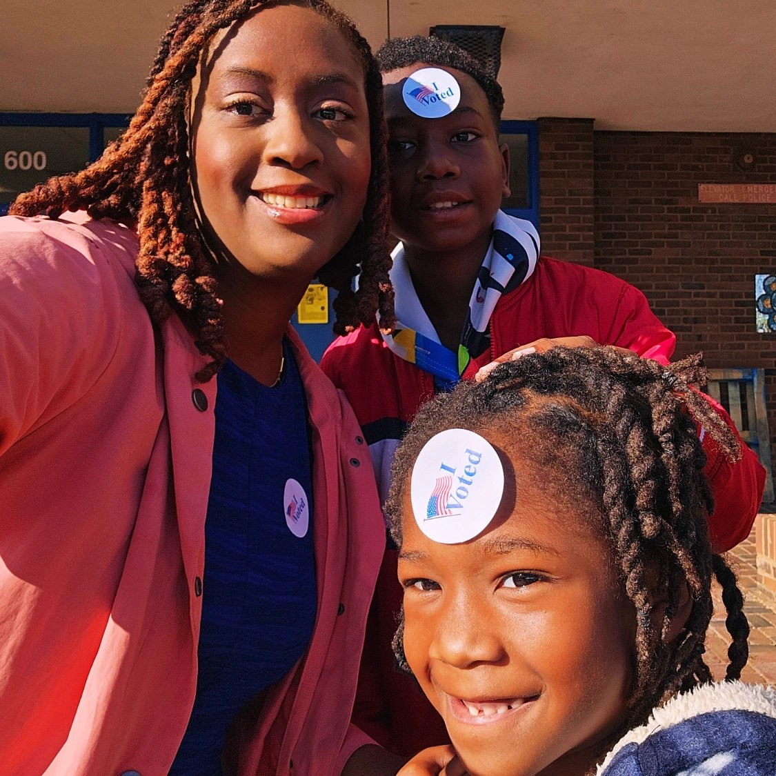 Stephanie M. Smith (@smith4delegate) on Twitter photo VOTE AMERICA!! <a href="/KamalaHarris/">Kamala Harris</a> for President of the United States and <a href="/AlsobrooksForMD/">Angela Alsobrooks</a> for United States Senator in Maryland! Find your voting location at IWILLVOTE.COM Maryland polls close at 8pm. If the poll closes while you're in line, STAY IN LINE. VOTE AMERICA!! <a href="/KamalaHarris/">Kamala Harris</a> for President of the United States and <a href="/AlsobrooksForMD/">Angela Alsobrooks</a> for United States Senator in Maryland! Find your voting location at IWILLVOTE.COM Maryland polls close at 8pm. If the poll closes while you're in line, STAY IN LINE.