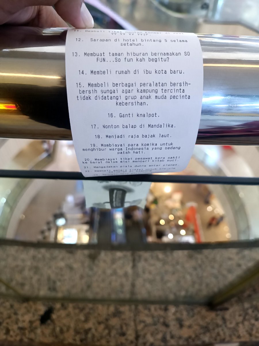GiovanniFunck's tweet photo. Belanja di MR. DIY ternyata banyak manfaatnya ya. Coba dilist satu-satu ah. https://t.co/VPoPOj0uiy