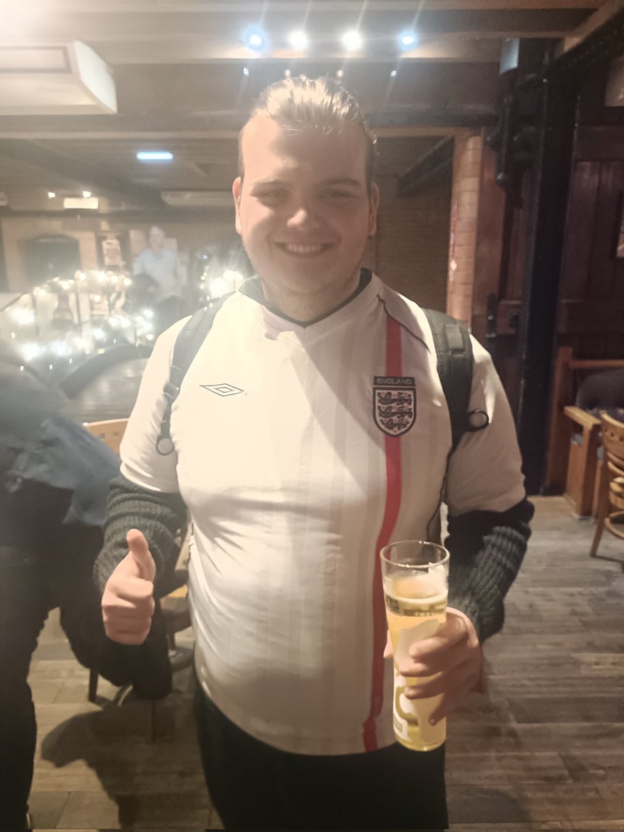 Makkerz_ (@makkerz2) on Twitter photo Great night at the <a href="/TheFMShowPod/">The FM Show</a> live, met the nicest guy in FM and the most reasonable cunt you can know, and pitched that SI should promote changing room violence 🤣 Great night at the <a href="/TheFMShowPod/">The FM Show</a> live, met the nicest guy in FM and the most reasonable cunt you can know, and pitched that SI should promote changing room violence 🤣
