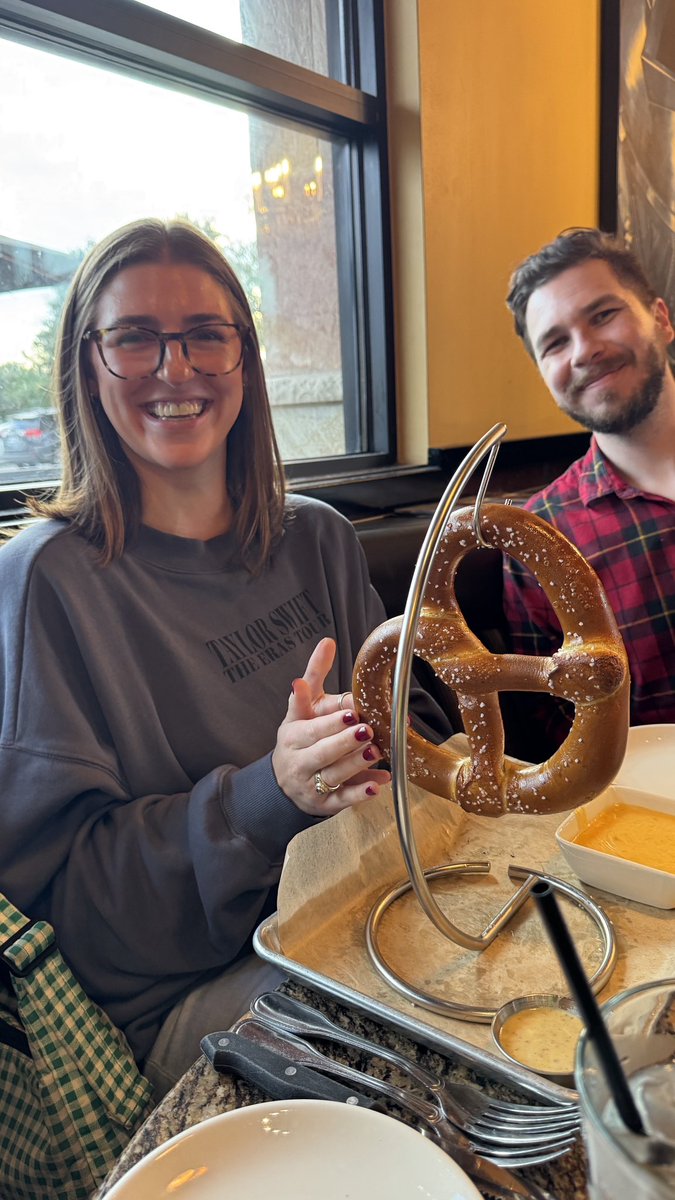 100% Eat tweet media