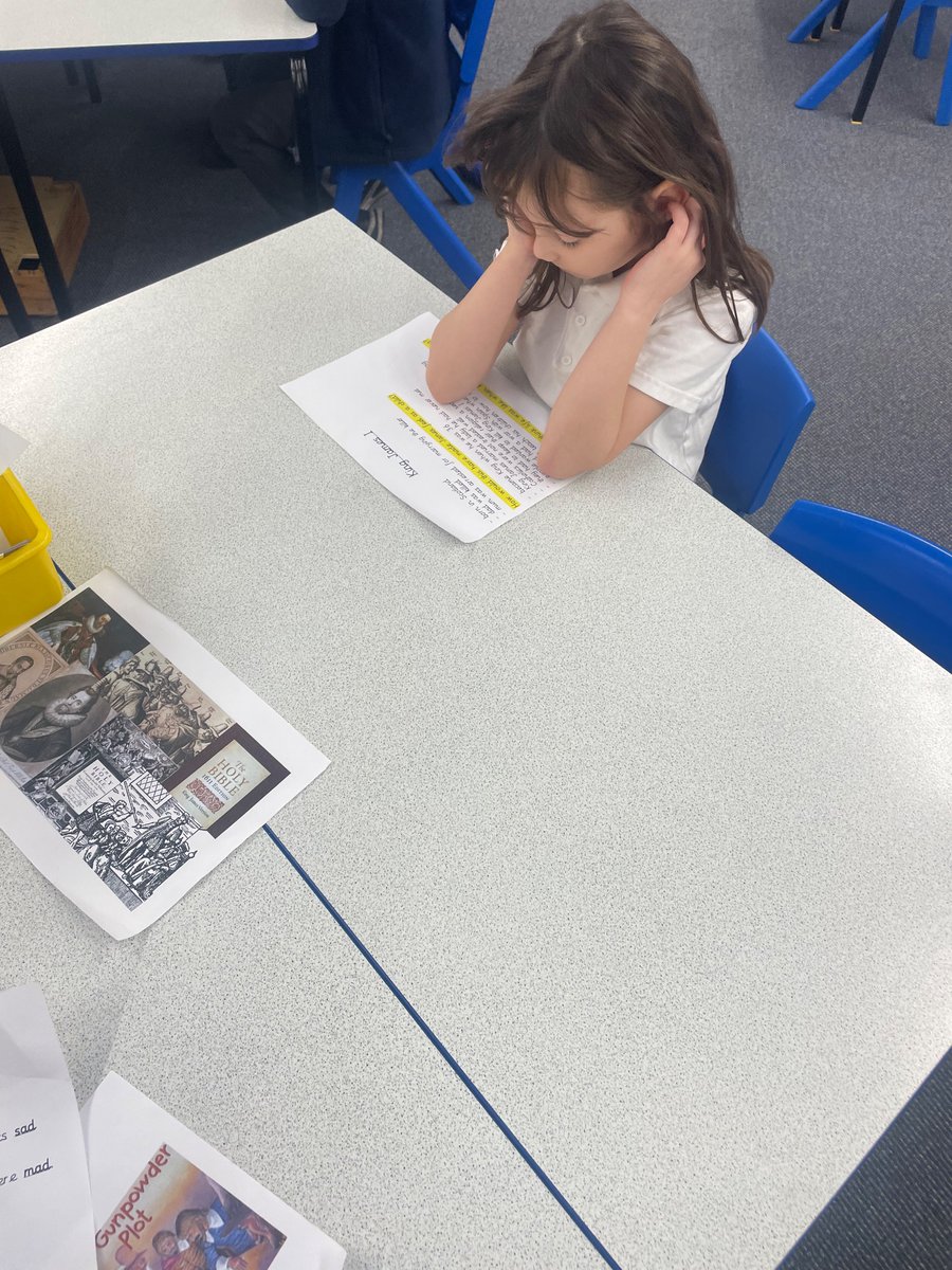 In History this week Year 2 have been looking at what life was like in the time of King James l. As a class we discussed whether during his reign he was a good king or a bad king. #TPYear2History