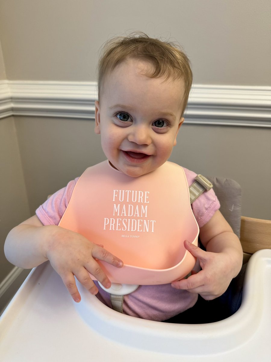 Michelle B. tweet media