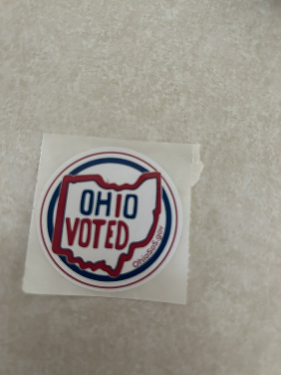 Alexarenee1's tweet photo. My husband and I voted for a new path forward. #LFG #VoteBluethroughandthrough We are Not going back #VoteKamalaHarrisAndTimWalz2024 💙💙🇺🇸🇺🇸💙💙 https://t.co/n5Yof4ngZu