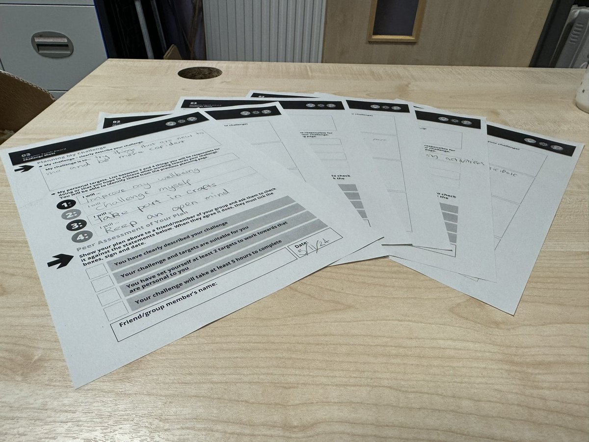 Laura McCallion tweet media