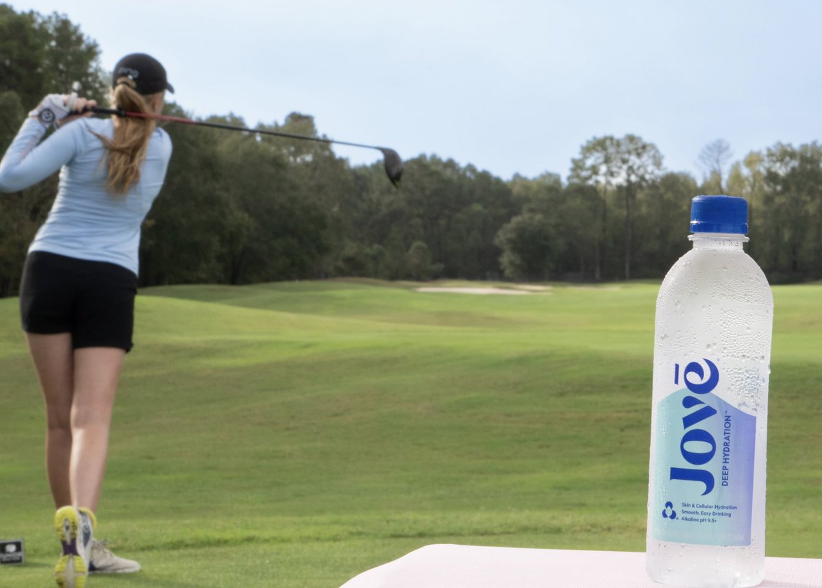 nb3jgnc's tweet photo. It might be November, but the heat in Louisiana means the 150 girls playing at the 2024 @pkbgirlstour #NB3JGNC need serious #hydration. That’s where our friends at @drinkjove come in!
Featuring #deephydration, #Jove makes for #happycells and a #happybody!
#nb3jgnc #juniorgolfhub #pkbgt #r1companies #wilsongolf #shortpar4 #dicksongolf #uspa #agame #jove #puttview #foresightsports #luggageforward #collarsandco #dicksongolf