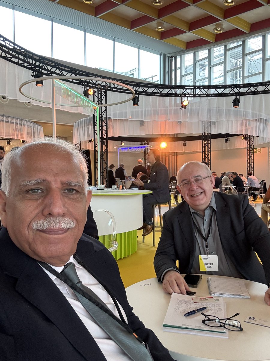 AwexPakistan tweet media