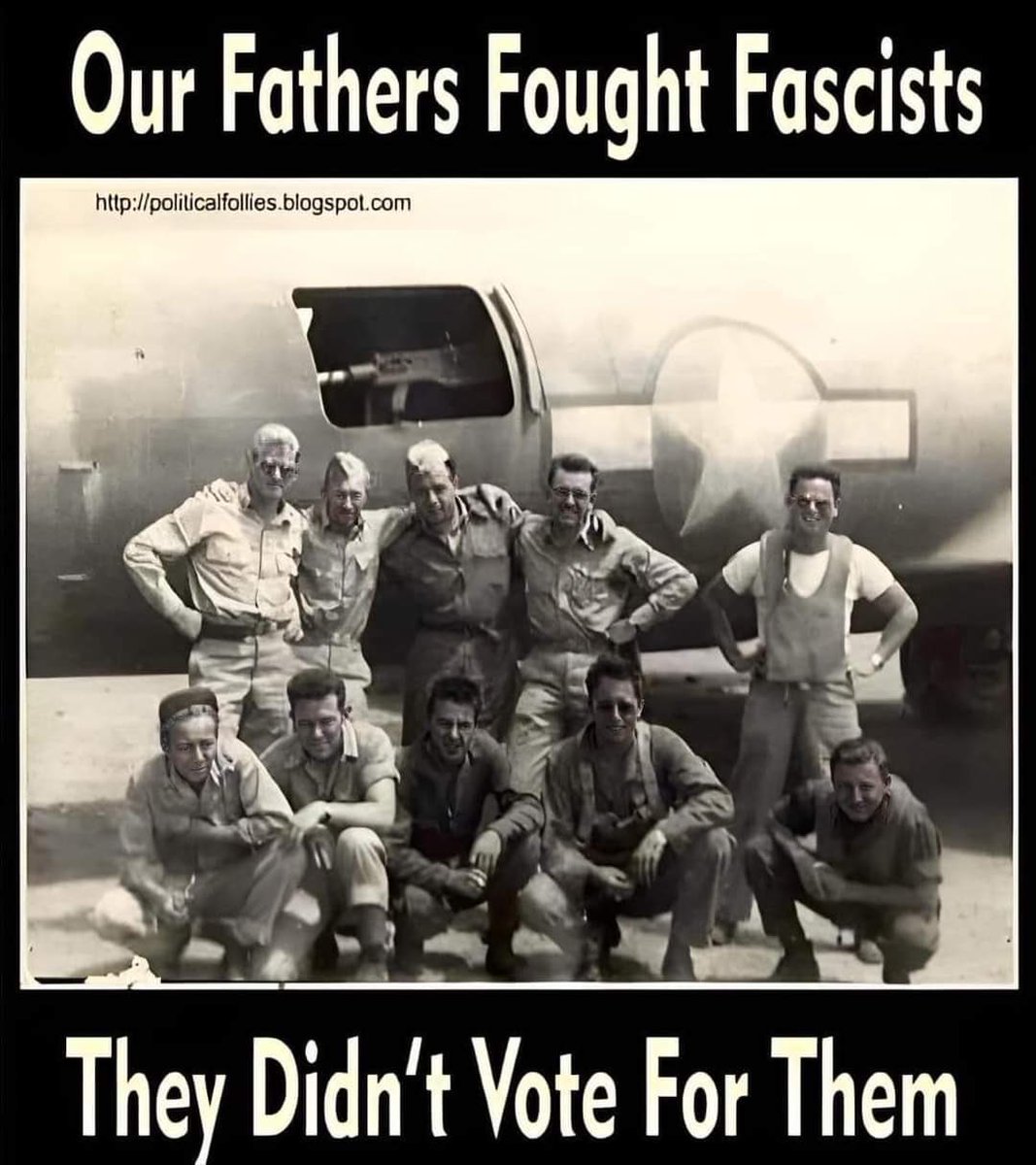 u2_randy's tweet photo. #Fucktrump 
Trump Trump Trump https://t.co/zdHZnYCr5m