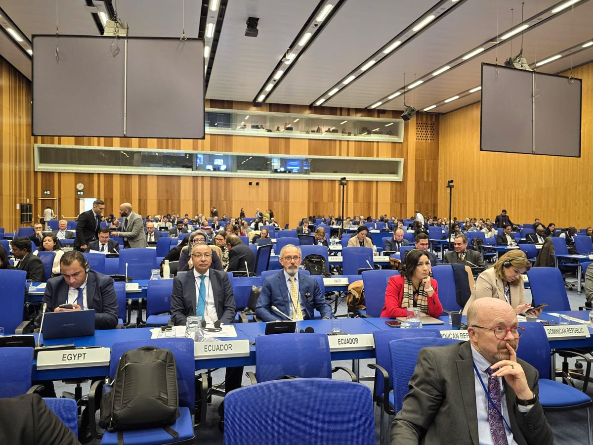 🔵 | #AgendaInternacional

En #Austria 🇦🇹, el vocal del <a href="/CJudicaturaEc/">Consejo de la Judicatura</a>, <a href="/MerckBenavides/">Dr. Merck Benavides Benalcázar</a>, participa en la continuación del 15° Período de Sesiones de los Estados Partes en la Convención de las Naciones Unidas contra la Corrupción, que se celebra del 4 al 8 de noviembre de 2024.