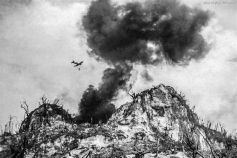 TrentTelenko's tweet photo. The reality of total war is dissolving our post WW2 elite delusions, codified international agreements on "forbidden weapon use," being anything but useless paper. 

2/2
https://t.co/jIgO4iDk3q https://t.co/QCco278USU