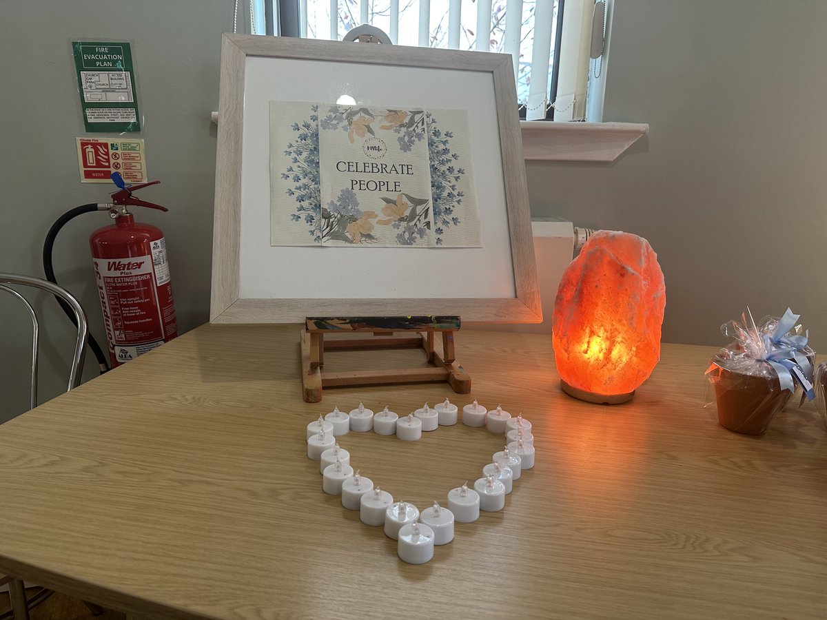 To Absent Friends Festival 🕊️

To Absent Friends, a people’s festival of storytelling and remembrance takes place across Scotland from 1-7 November.

As part of this, community members came together to remember those no longer with us. 💜

#ToAbsentFriends #TAF2024