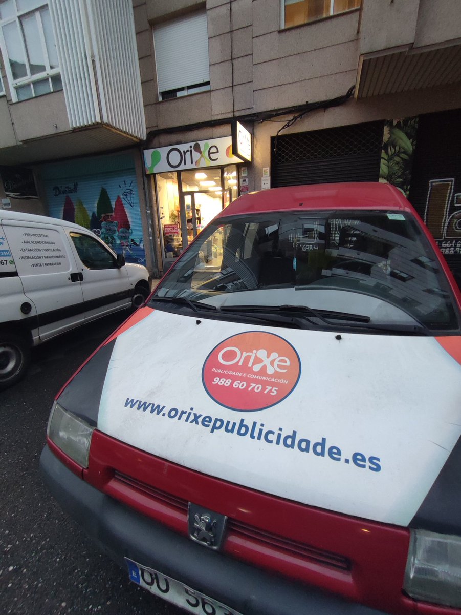 Crestongames tweet media