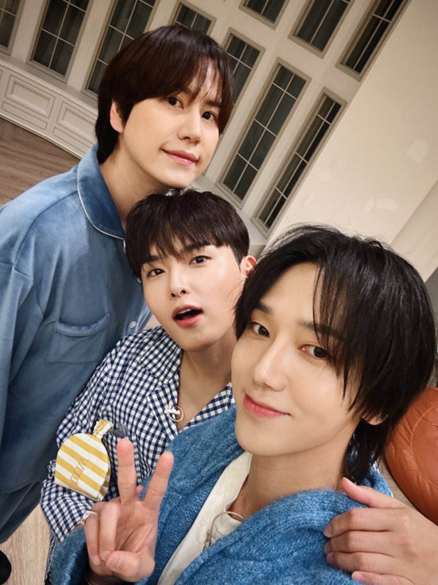 Yesung tweet media