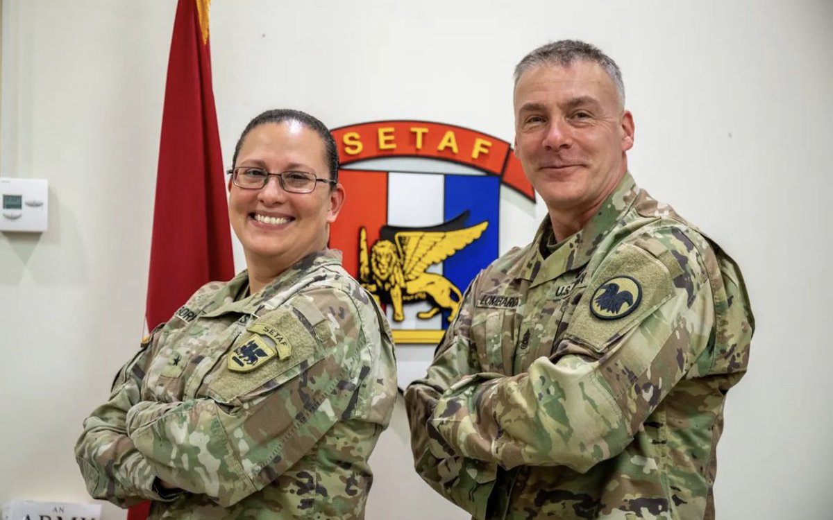 CSMLOMBARDO01's tweet image. The Army Reserve CSM recognized the excellent contributions of Soldiers in the 79th TSC to EUCOM and the 21st TSC! He was able to meet the leadership of Southern European Task Force (SETAF)