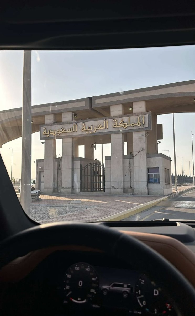 fo3isl's tweet image. خلف الزعيم💜