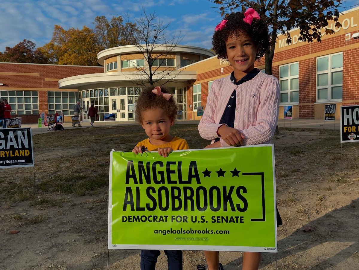 Willcsmithjr's tweet photo. Voting in our family is a team effort - an effort to ensure our country continues along the path of progress, inclusion, strength, empathy and love. 

Proudly voting for: @KamalaHarris @AlsobrooksForMD! https://t.co/OcTta1tS8f