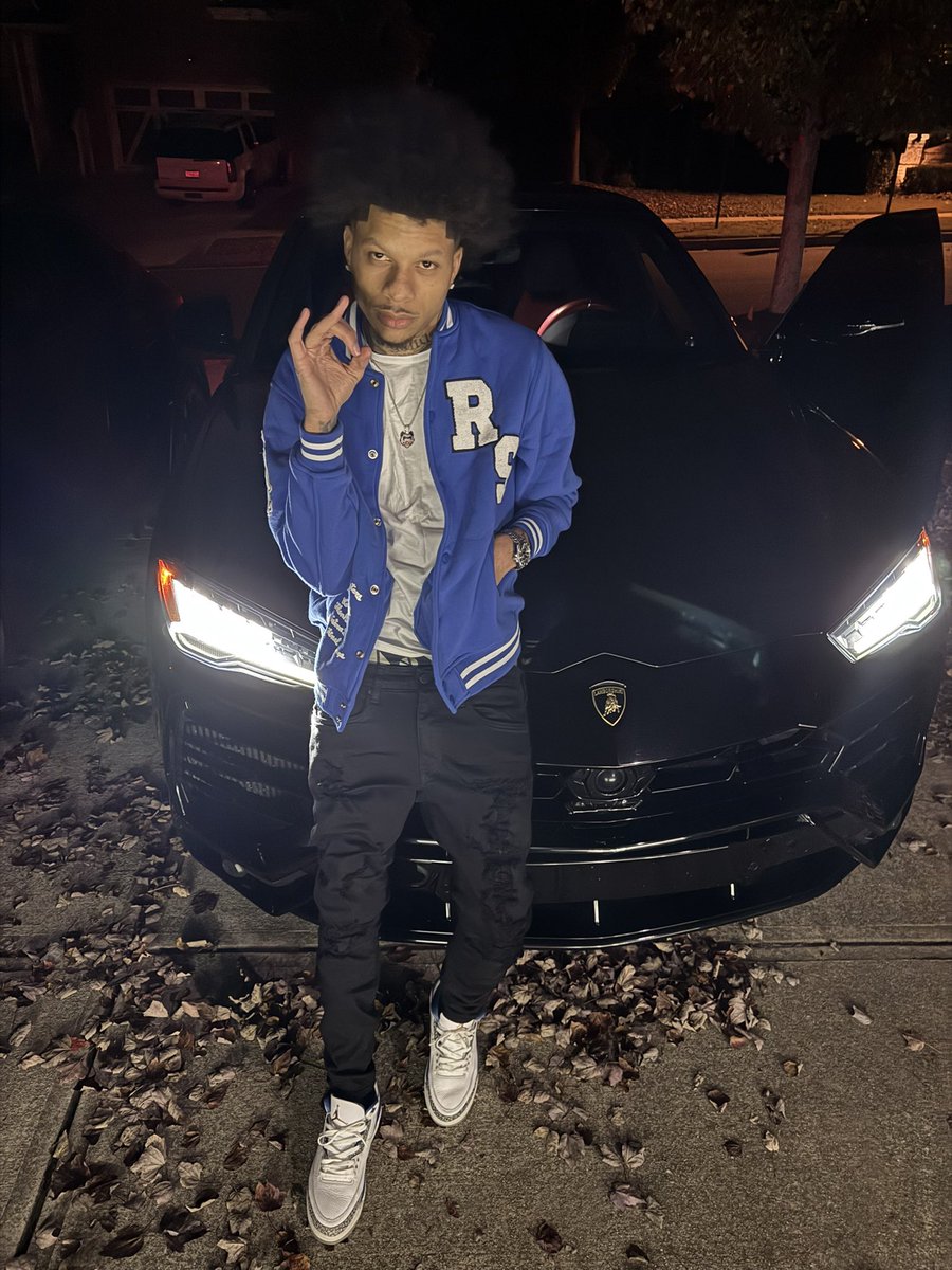 Mckvlly's tweet photo. Aint been on here in hellas https://t.co/nWBZvZhBke