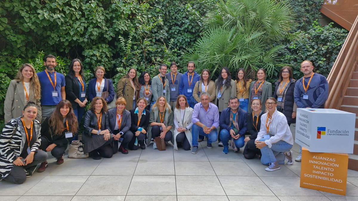 Fundación Caja Extremadura (@fundacioncajaex) on Twitter photo 📰 | Arranca la II edición de ‘El Desafío Social’ con el reto de promover la innovación tecnológica como medio para mejorar la eficiencia e impacto del tercer sector de la región.
fundacioncajaextremadura.com/arranca-la-ii-… 📰 | Arranca la II edición de ‘El Desafío Social’ con el reto de promover la innovación tecnológica como medio para mejorar la eficiencia e impacto del tercer sector de la región.
fundacioncajaextremadura.com/arranca-la-ii-…