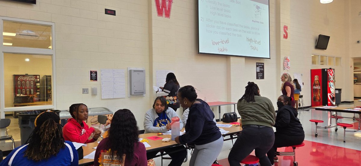 MarableRobyn's tweet photo. Having a great first session redelivering to K - 2 Teachers on how to have a Highly Effective Math Classroom by identifying and implementing tasks that support reasoning &amp; make sense #henrysolves #MoreLearninginHenry #WinningforKidsinHenry https://t.co/sVxG48uKT0