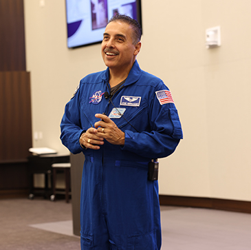 brianmalina's tweet photo. Recently had the opportunity to hear @Astro_Jose share his story during a visit to Air Products HQ. Very inspiring. #NASA   https://t.co/i6rtMfxmMf https://t.co/aYBANk1Nom