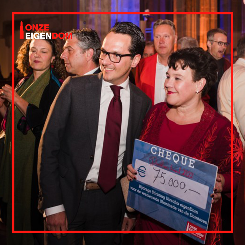 Deze zaterdag is het #Domdiner! Ook dit jaar hopen we weer een prachtig bedrag op te halen voor de aanlichting van de Dom.

Het wordt weer een avond vol optredens, verrassingen en het ontsteken van de aanlichting door de koningin. Meer over het diner: onzeeigendom.nl.✨