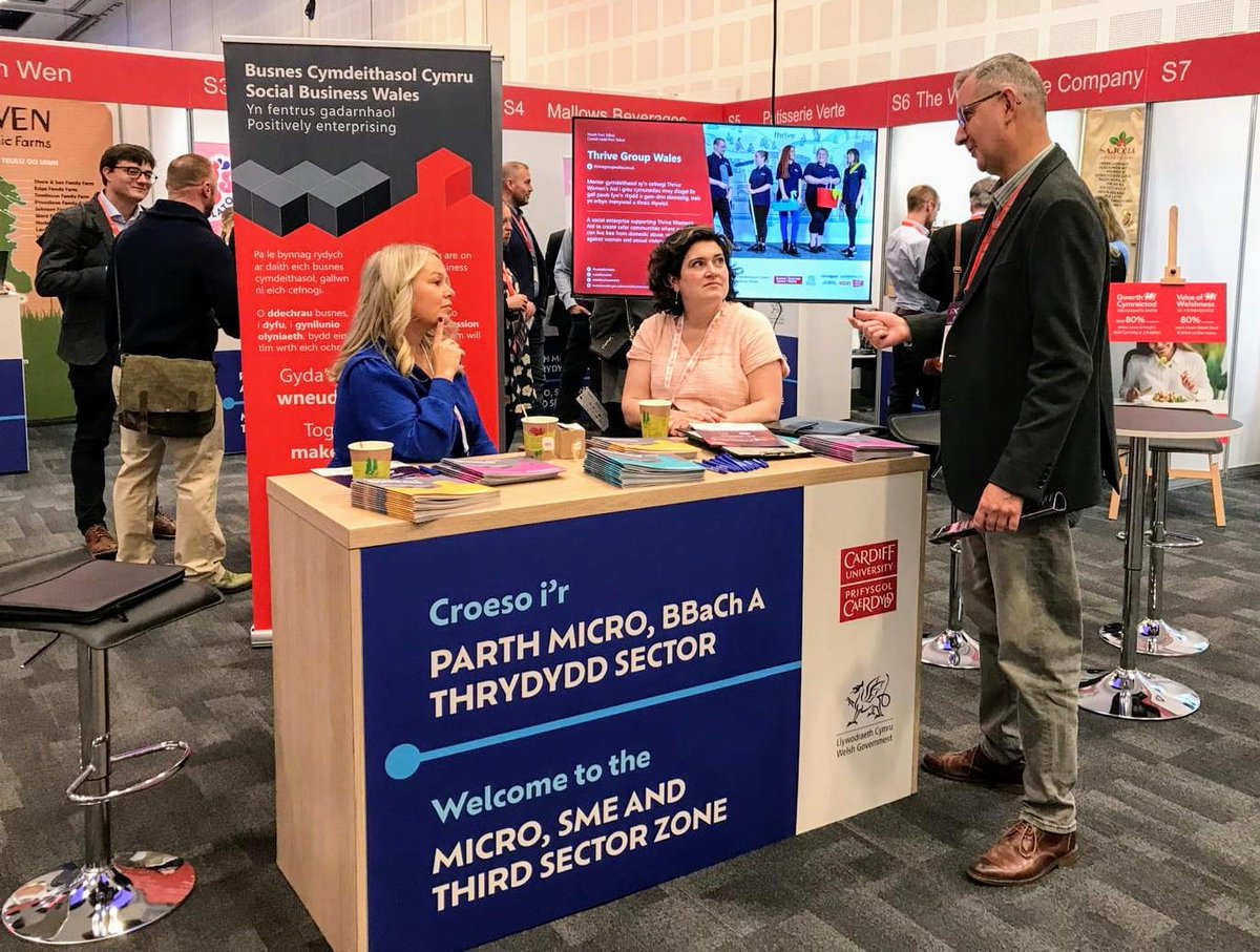 Rydym wedi cael diwrnod gwych yn Procurex Cymru gyda <a href="/socialbizwales/">Social Business Wales</a> yn hyrwyddo caffael cymdeithasol a thrafod gwerth cymdeithasol!

We've had a great day at Procurex Wales with <a href="/socialbizwales/">Social Business Wales</a> advocating for more social procurement and talking about social value!