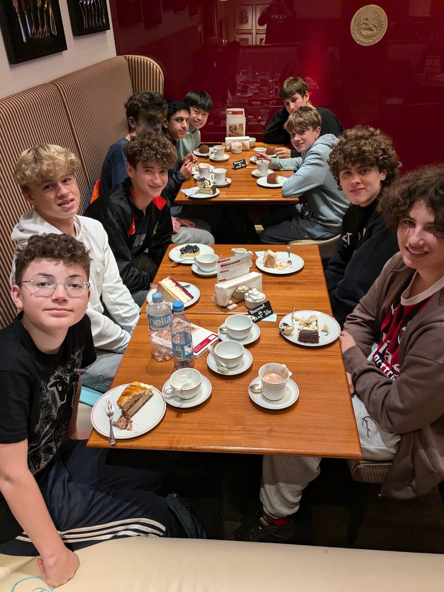 UCSModLangs's tweet image. At Café Niederegger and the famous Holstentor in „Weltkulturerbe“ Lübeck