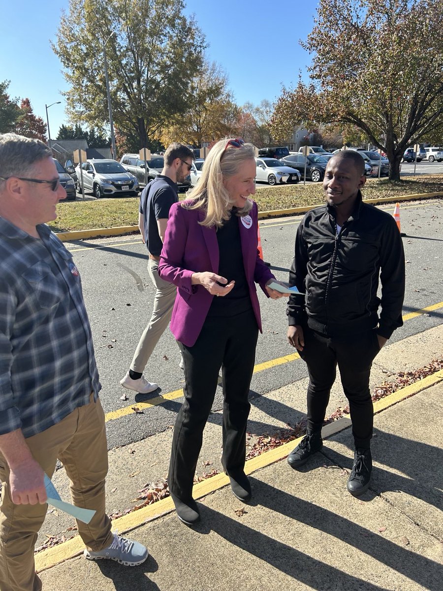 YVindman's tweet image. We are not stopping now. Polls close in just under 8 hours, and @SpanbergerForVA and I are out in Stafford greeting voters as they head to the polls. Don&apos;t sit on the sidelines, make your voice heard!