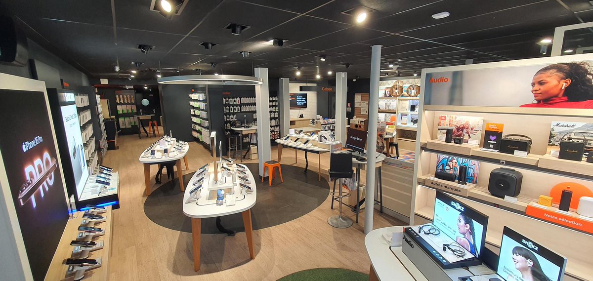 Bonne nouvelle ! Votre boutique de Montargis, située au 85 rue du Général Leclerc, a réouvert ses portes. Venez rencontrer Axel et son équipe pour profiter des meilleures offres Orange ☺ urls.fr/Dwweio