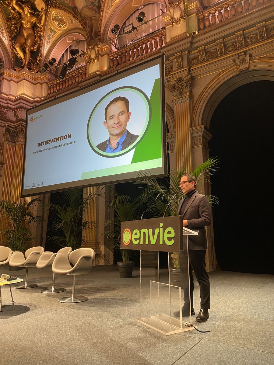 Fédération ENVIE 🍃 (@envie_org) on Twitter photo 🎙️ Prise de parole de @BenoitHamon, Président d’@ESSFrance : il souligne le rôle essentiel de <a href="/Envie_org/">Fédération ENVIE 🍃</a> dans l’économie sociale et solidaire, et son impact positif sur la société ✨
#40ansEnvie #ESS 🎙️ Prise de parole de @BenoitHamon, Président d’@ESSFrance : il souligne le rôle essentiel de <a href="/Envie_org/">Fédération ENVIE 🍃</a> dans l’économie sociale et solidaire, et son impact positif sur la société ✨
#40ansEnvie #ESS