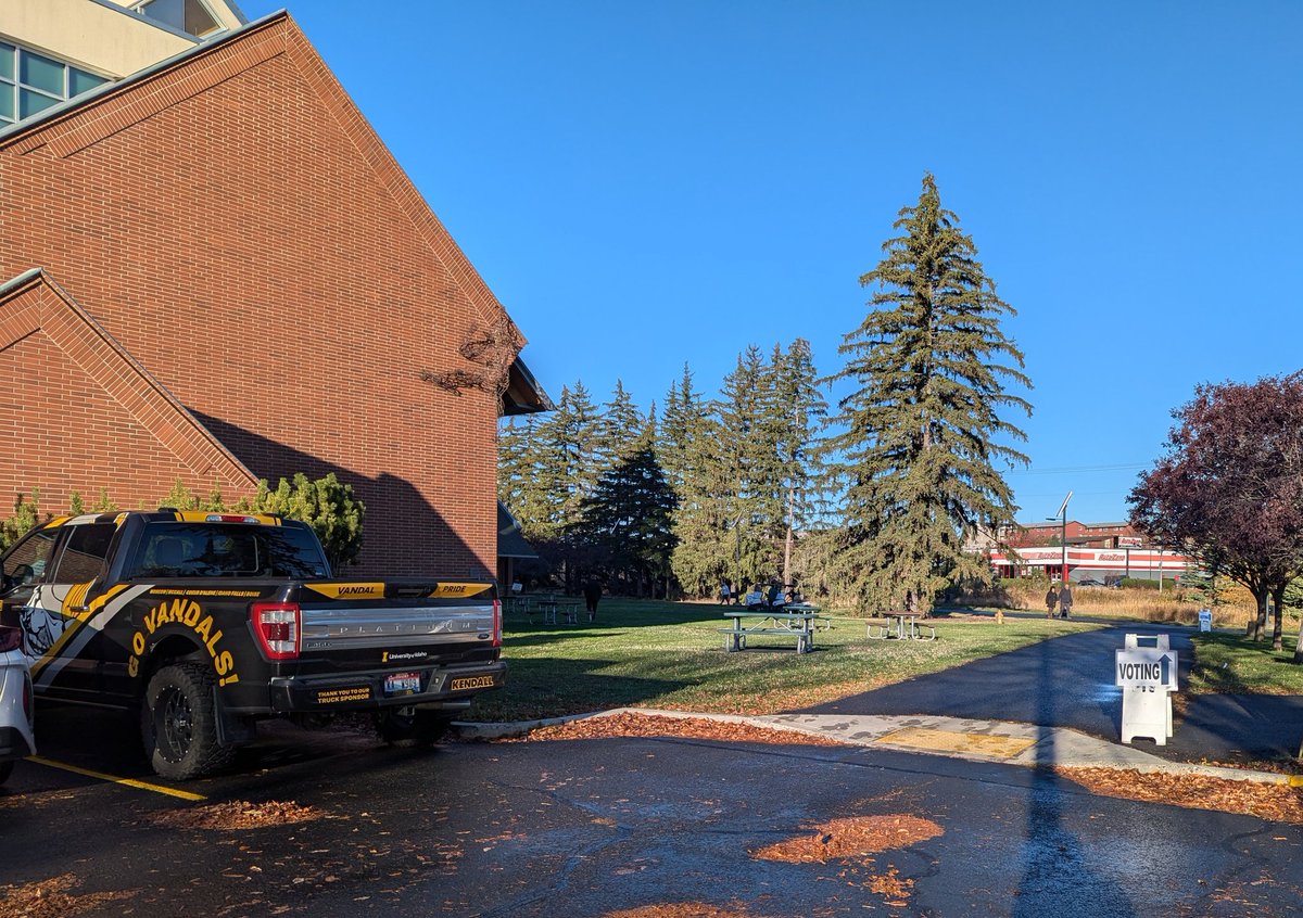 Voting is open this #ElectionDay at the on-campus polling station inside th Student Recreation Center until 8 p.m. #VandalsVote