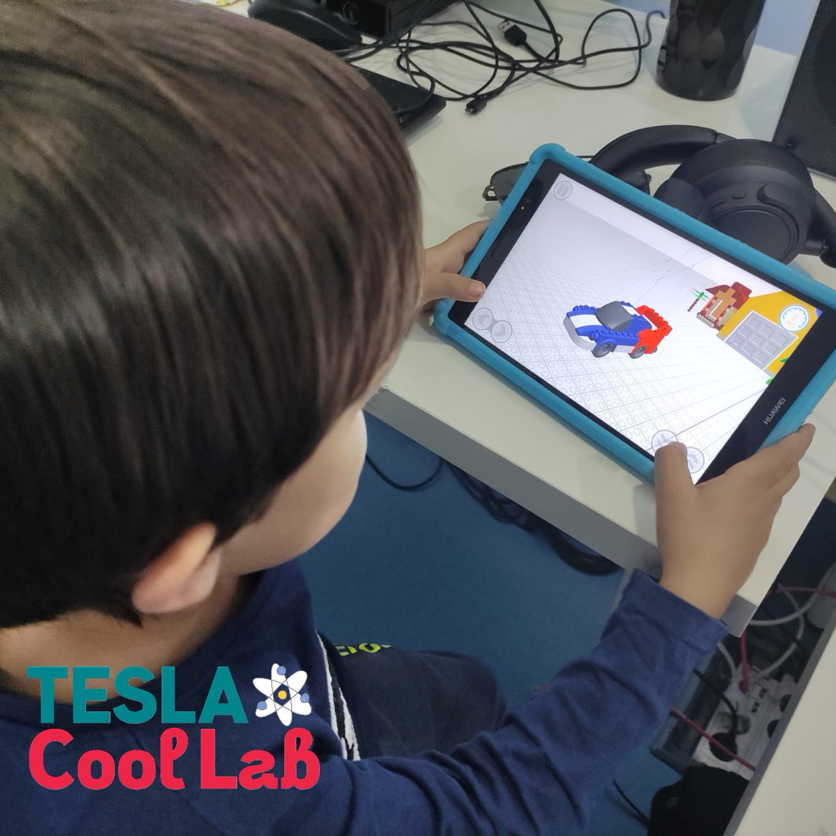 En Tesla cool la, tenemos actividades #ciencia y #tecnologia desde los 5 años

teslacoollab.com
