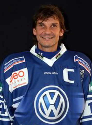 svencoz's tweet photo. R.I.P. Matthias Kolodziejczak @ECK https://t.co/YC3FCTwWhB