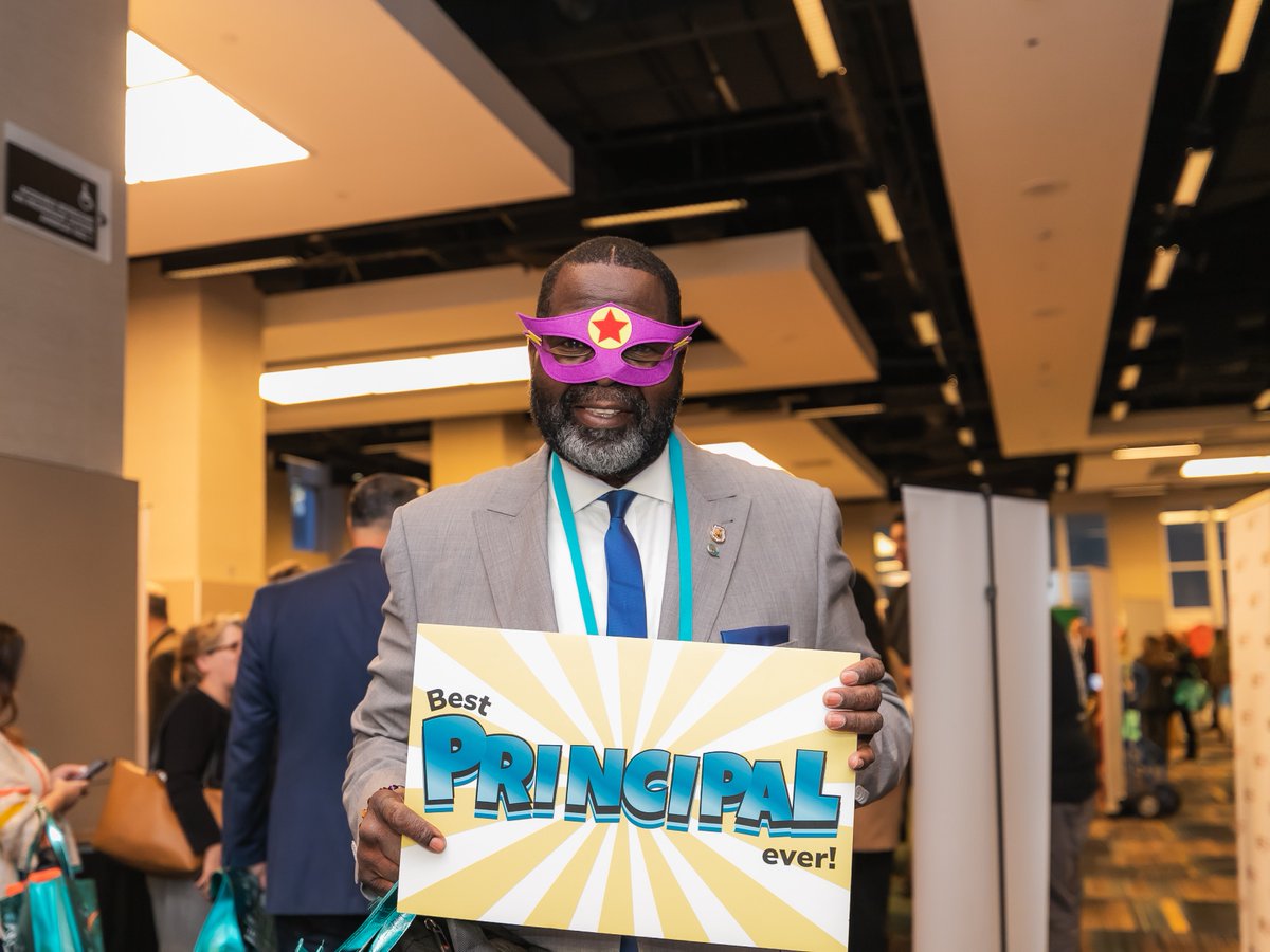 I had so much fun at the CSA conference this past weekend, meeting and reconnecting with so many #RealSuperHeroes!

#NYCSchools #NYCEducation