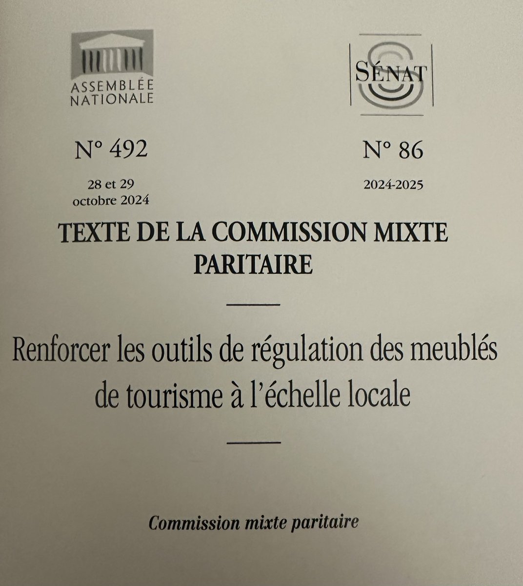 Inakiechaniz's tweet photo. Le sénat vient d’adopter à l’unanimité notre texte visant à renforcer les outils de régulation des meublés de tourisme à l'échelle locale. 

Pour l’adoption définitive, rendez-vous à l’@AssembleeNat jeudi matin ! 

Merci aux sénateurs, particulièrement @FEspagnac et @IanBrossat ! https://t.co/0xwyglYoE4