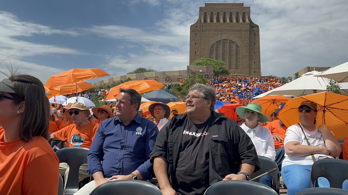 matumba_anthony's tweet photo. This is the reason why the EFF is always calling for all Africans to unite. Today all DA racist whites are united under the colour orange of the Flag of Prince William of Orange-Nassau (Netherlands) and the Apartheid Flag.

What is more painful is that the DA has been using Coloured people for a long time. They pretend as if they care for coloured people but all they want is their votes. The DA pretend as if they are one thing with coloured people because they both speak Afrikaans, but in Western Cape they treat them the same way Jan Van Riebeeck treated them.

It is the same thing with Gayton and his Pathetic Alliance (PA). They do not care about coloured people. All they want from coloured people is their votes.

Today the DA, VF+ and PA exposed themselves. If the march is about Afrikaans as a language, why are they wearing Orange which represent Apartheid and Dutch Colonialism? It is under the Dutch House of Orange Netherlands where Coloureds and Blacks suffered a great pain. It is under the House of Orange Apartheid Flag where Black and Coloureds suffered.

Coloureds were not treated like Afrikaners because they speak Afrikaans. Though there were attempts to treat them better than Blacks as a division mechanism so that they do not unite with black in resisting white oppression.

Coloured people must know that anyone who excludes them from Black people is a sellout who does not want unity of Africans. Today Gayton proved that he used the coloured people's votes to sell them to the same people who subjected them to slavery, Dutch land thieves. Gayton sold out coloured voters in the name of Afrikaans. He is a colonial and Apartheid apologist. Mthengisi...
